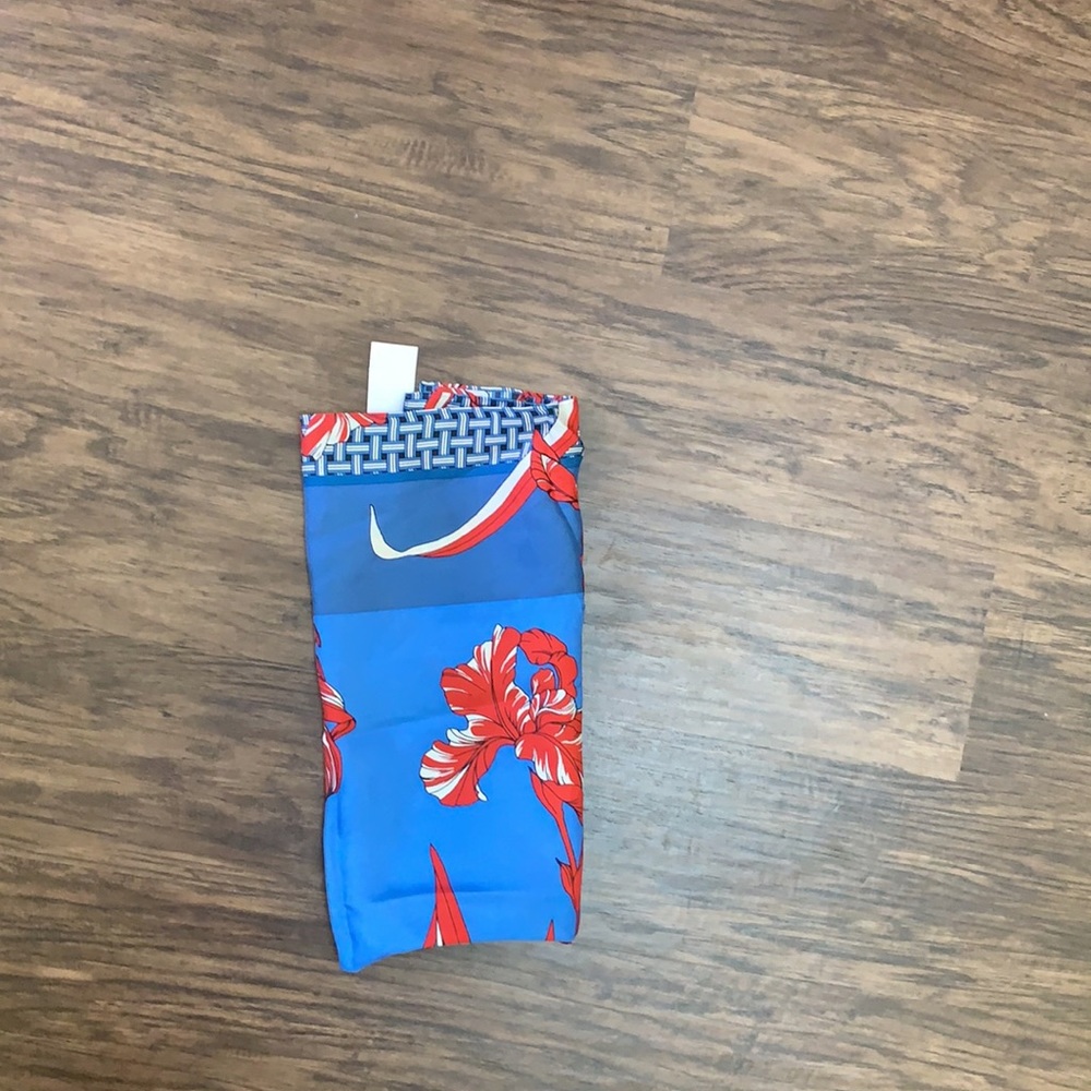Ann Taylor iris silk little scarf - Picture 11 of 12